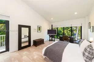 650 Curtiswood Dr, Key Biscayne, FL 33149 - Photo 19