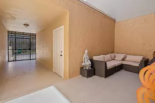 8512 SW 103rd Ave, Miami, FL 33173 - Photo 3