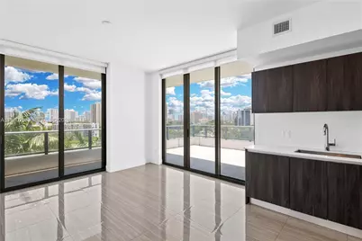 2960 NE 207th St #817, Aventura, FL 33180 - Photo 5