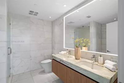 500 Alton #2203, Miami Beach, FL 33139 - Photo 7