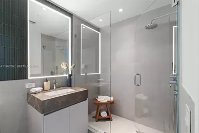 500 Alton #2203, Miami Beach, FL 33139 - Photo 23