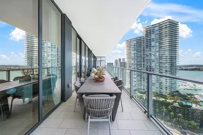 500 Alton #2203, Miami Beach, FL 33139 - Photo 9