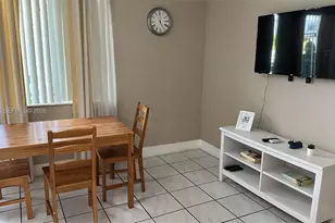 90 Isle of Venice Dr, Fort Lauderdale, FL 33301 - Photo 7