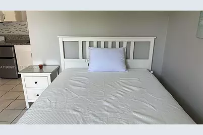 90 Isle Of Venice Dr #7, Fort Lauderdale, FL 33301 - Photo 3