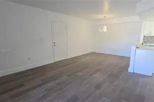 8540 SW 212th St, Cutler Bay, FL 33189 - Photo 9