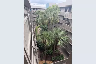 900 Colony Point Cir #505, Pembroke Pines, FL 3306 - Photo 29