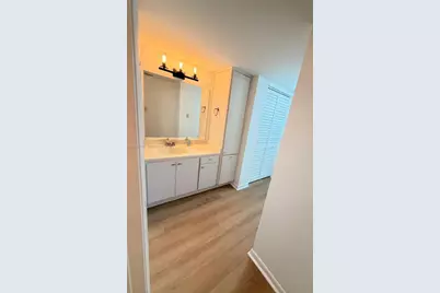 900 Colony Point Cir #505, Pembroke Pines, FL 3306 - Photo 23