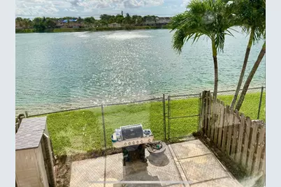 17617 SW 140th Ct, Miami, FL 33177 - Photo 3