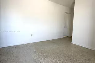 695 NW 44th Ave, Miami, FL 33126 - Photo 3