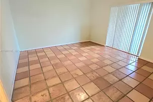 621 NW 205th Ave, Pembroke Pines, FL 33029 - Photo 7