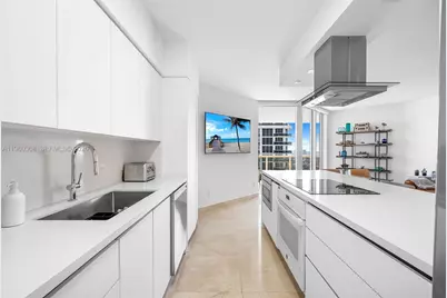 4779 Collins Ave #3804, Miami Beach, FL 33140 - Photo 7