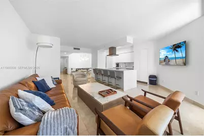 4779 Collins Ave #3804, Miami Beach, FL 33140 - Photo 3