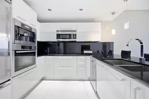 17121 Collins Ave, Sunny Isles Beach, FL 33160 - Photo 5