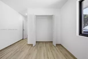 936 NW 10th St, Florida City, FL 33034 - Photo 17