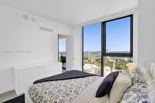 121 NE 34th St, Miami, FL 33137 - Photo 35