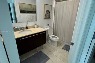 1900 N Bayshore Dr, Miami, FL 33132 - Photo 7