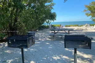 88500 Overseas Hwy, Tavernier, FL 33070 - Photo 13