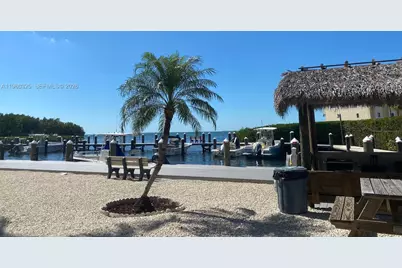 88500 Overseas Hwy #301, Tavernier, FL 33070 - Photo 11