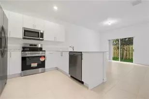 2713 NW 55th St, Lauderhill, FL 33309 - Photo 5