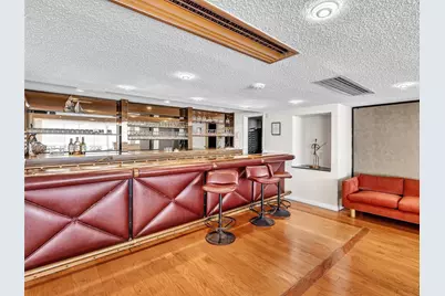 6423 Collins Ave #409, Miami Beach, FL 33141 - Photo 47