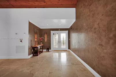 5021 SW 168th Ave, Southwest Ranches, FL 33331 - Photo 11