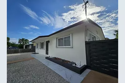 16 Fishermans Trl, Key Largo, FL 33037 - Photo 1