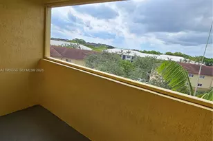 14951 SW 82nd Ln, Miami, FL 33193 - Photo 15