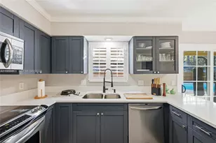 11147 Wethersfield, Jacksonville, FL 32257 - Photo 9