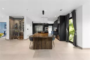 63 SW 31st Rd, Miami, FL 33129 - Photo 11