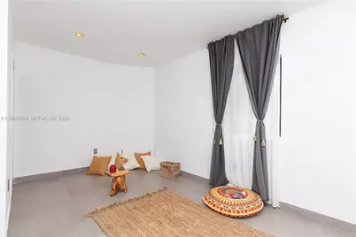 63 SW 31st Rd, Miami, FL 33129 - Photo 35