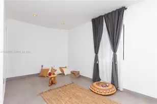 63 SW 31st Rd, Miami, FL 33129 - Photo 35