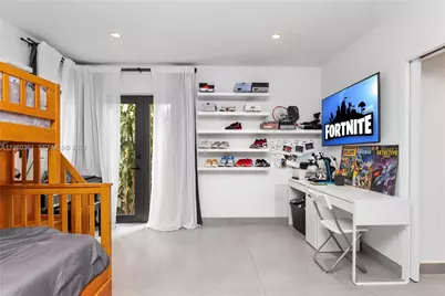 63 SW 31st Rd, Miami, FL 33129 - Photo 25