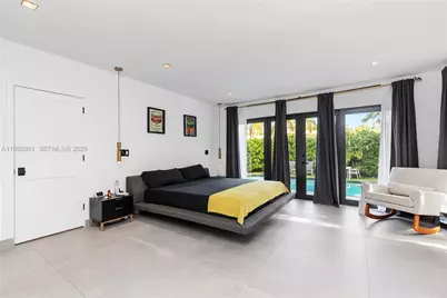 63 SW 31st Rd, Miami, FL 33129 - Photo 17