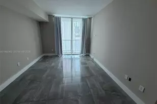 218 SE 14th St, Miami, FL 33131 - Photo 5