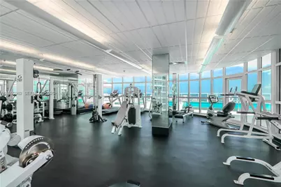 218 SE 14th St #1406, Miami, FL 33131 - Photo 7