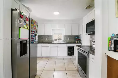 350 NW 119th St, Miami, FL 33168 - Photo 13