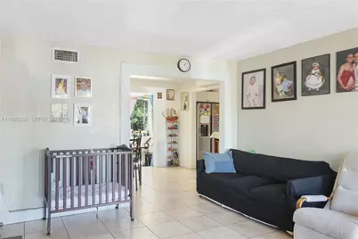 350 NW 119th St, Miami, FL 33168 - Photo 5