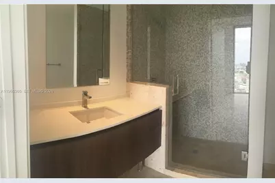 68 SE 6th St #3412, Miami, FL 33131 - Photo 7