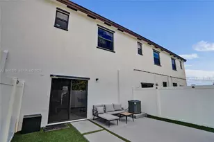 11135 W 32nd Ln, Hialeah, FL 33018 - Photo 41