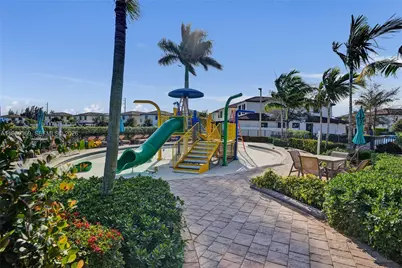 11135 W 32nd Ln, Hialeah, FL 33018 - Photo 57