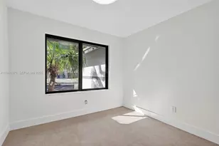 20615 NE 9th Ct, Miami, FL 33179 - Photo 27