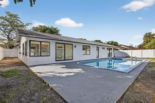 20615 NE 9th Ct, Miami, FL 33179 - Photo 21