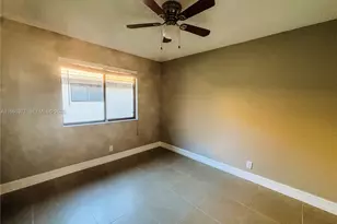 4176 NW 5th Dr, Deerfield Beach, FL 33442 - Photo 15