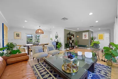 8330 SW 171st St, Palmetto Bay, FL 33157 - Photo 3