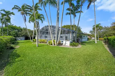 8330 SW 171st St, Palmetto Bay, FL 33157 - Photo 35