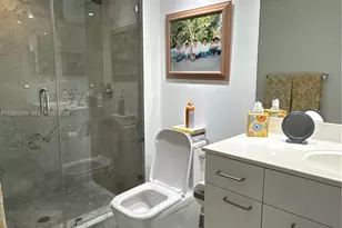 21055 Yacht Club Dr, Aventura, FL 33180 - Photo 17