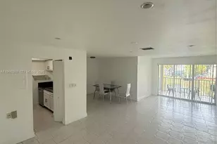 15470 SW 82nd Ln, Miami, FL 33193 - Photo 1