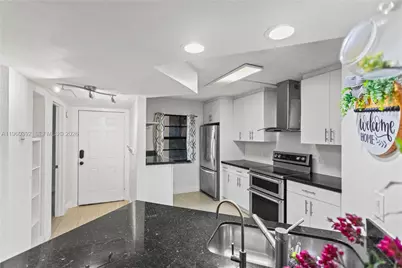 10401 W Broward Blvd #111, Plantation, FL 33324 - Photo 13