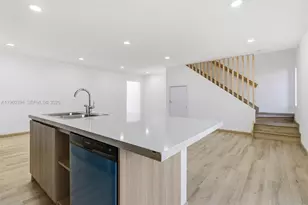 936 NW 10th St, Florida City, FL 33034 - Photo 7