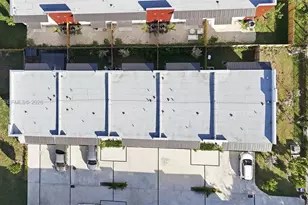 936 NW 10th St, Florida City, FL 33034 - Photo 35